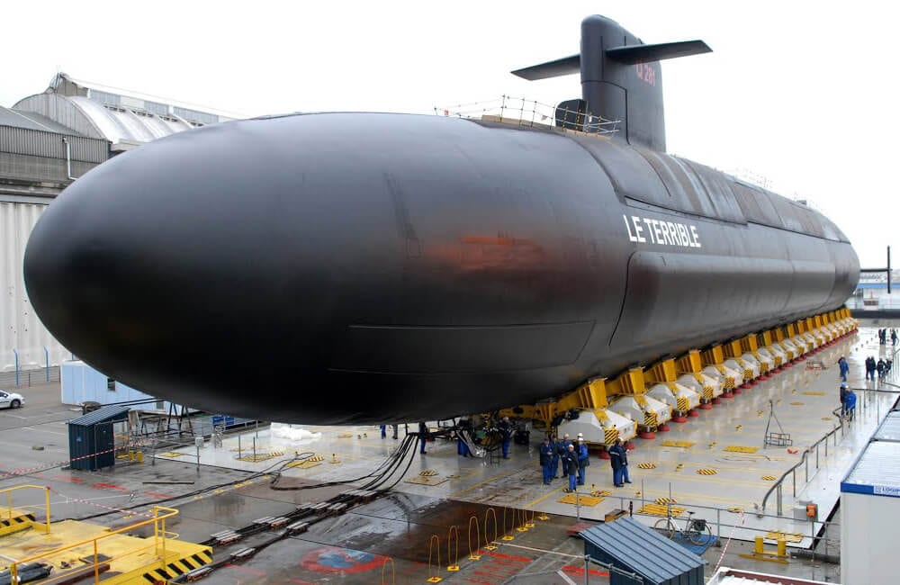 Le Terrible Triomphant-Class Submarine (France) @Bill Thomas / Pinterest.com